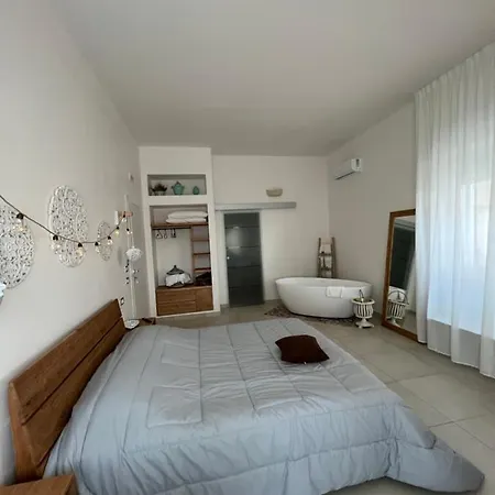 Al Tramonto Bed and breakfast *